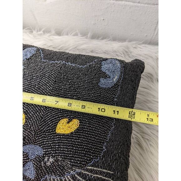 Pier1 Black Cat Yellow eyes Beaded Pillow Gosh Halloween Spooky Decor 12X12 - Picture 6 of 7